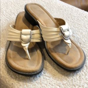 Bass Sandals